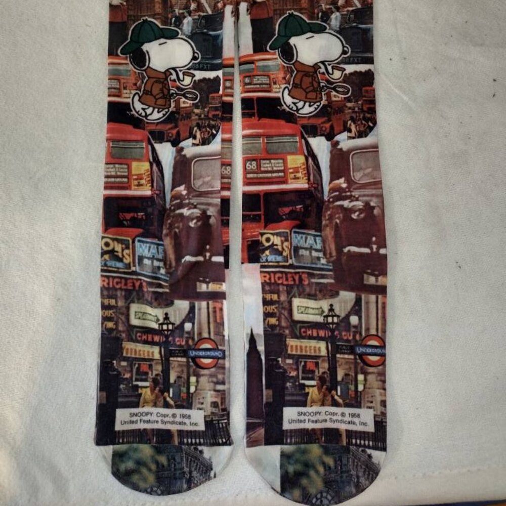 Vintage Like New 17” Snoopy Lightweight Adult Knee High Socks